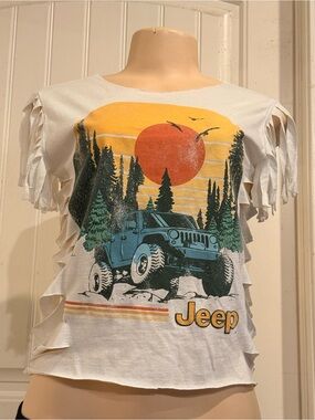 Reworked Jeep Sunset Fringe Tee – Small